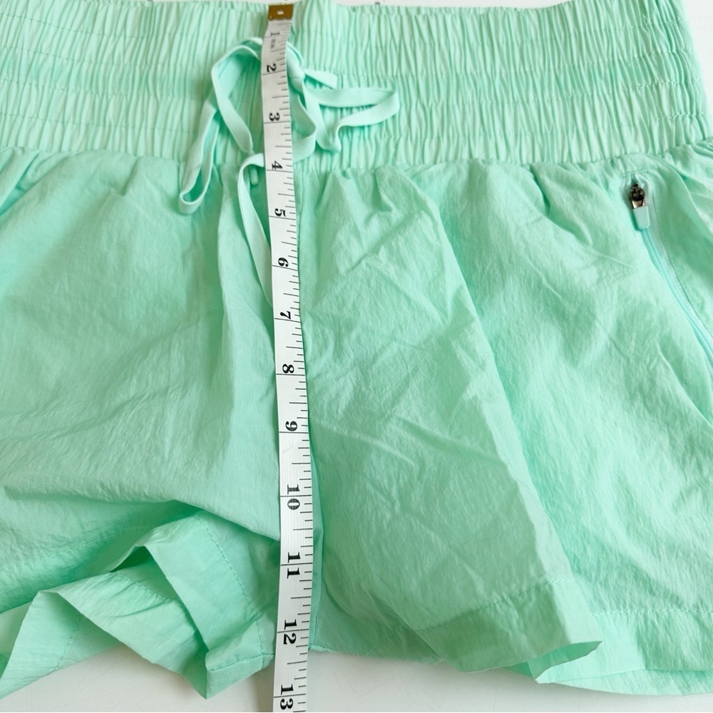 All Access by Bandier Sprint Running Shorts Built In Brief Clear Water Medium - Picture 5 of 7